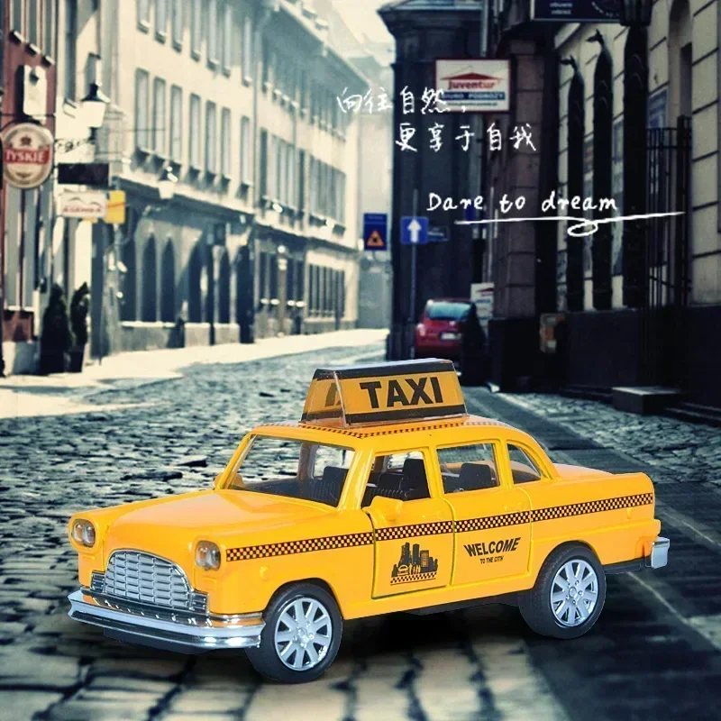 Kids Toys Nyc - รถแท็กซี่สีเหลืองสไตล์วินเทจ NYC ขนาด 1:32 โมเดลรถของเล่นแบบดึงถอยหลัง วัสดุโลหะผสม