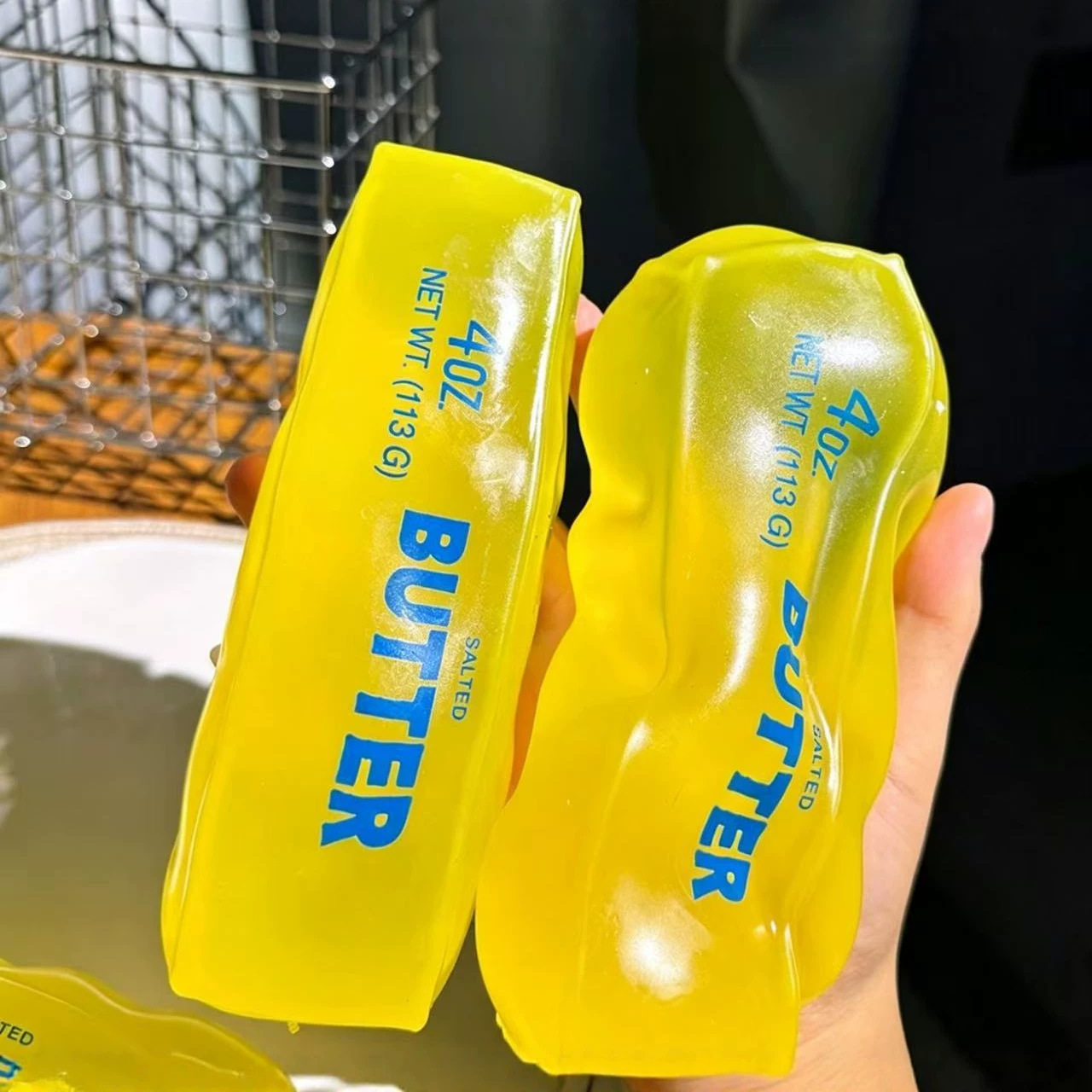 ของเล่นบัตเตอร์สกุชชี่จำลองแบบ - Sensory Fidget Toys บทวิจารณ์และราคา